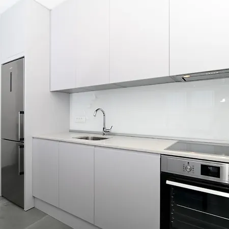 Laura, Free Parking, Balcony, 4 Ppl Appartement Trogir