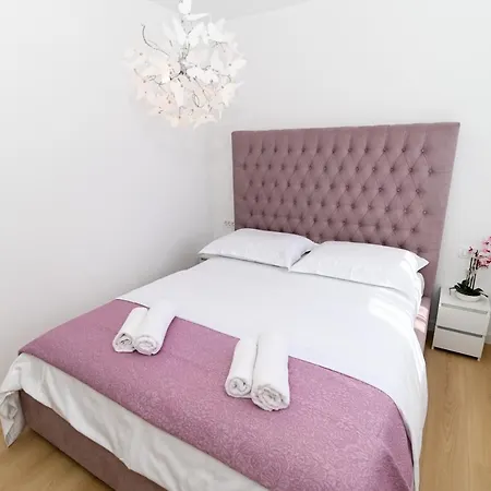 Laura, Free Parking, Balcony, 4 Ppl Appartement *