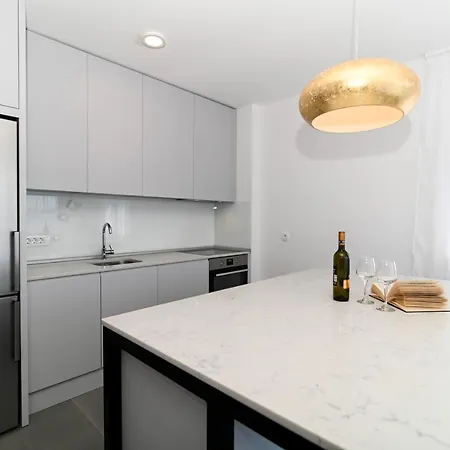 Laura, Free Parking, Balcony, 4 Ppl Διαμέρισμα