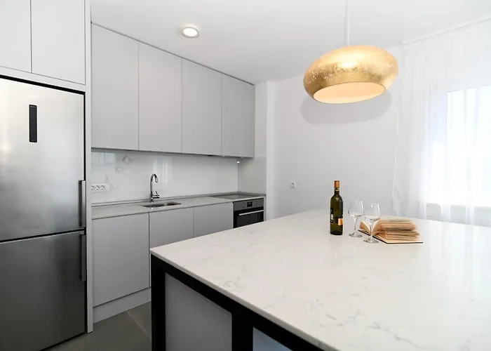 Laura, Free Parking, Balcony, 4 Ppl 公寓