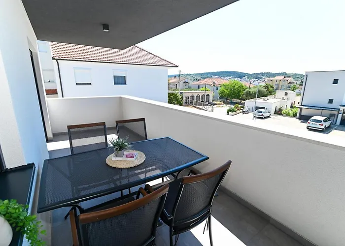 Laura, Free Parking, Balcony, 4 Ppl 公寓