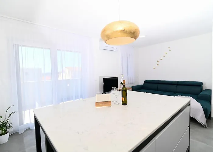 Laura, Free Parking, Balcony, 4 Ppl 公寓